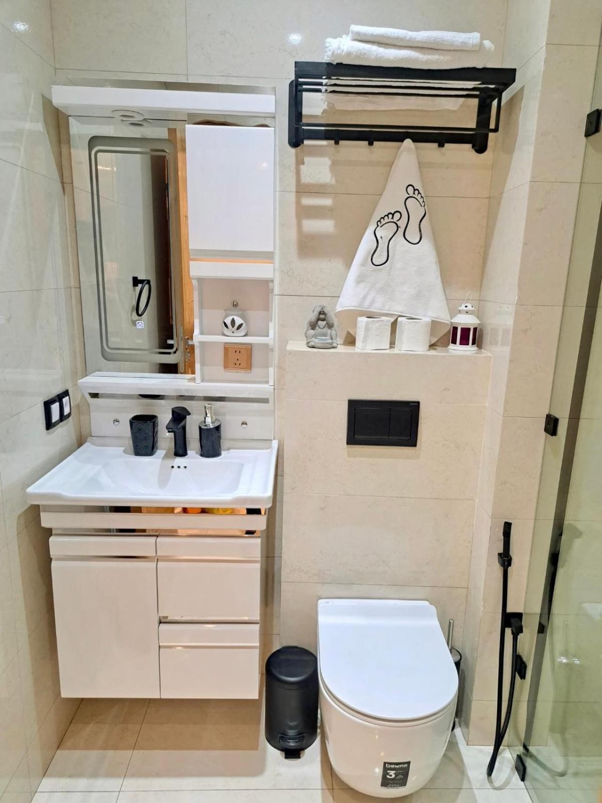 Apartamento 5 Minutes De La Gare Et Centre Piscine Parking Marrakesh